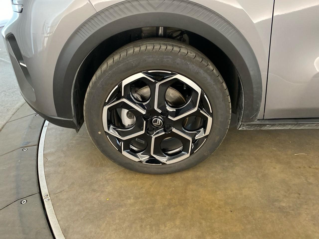 Citroën C3 hybride 110 ch automatique max — photo 11