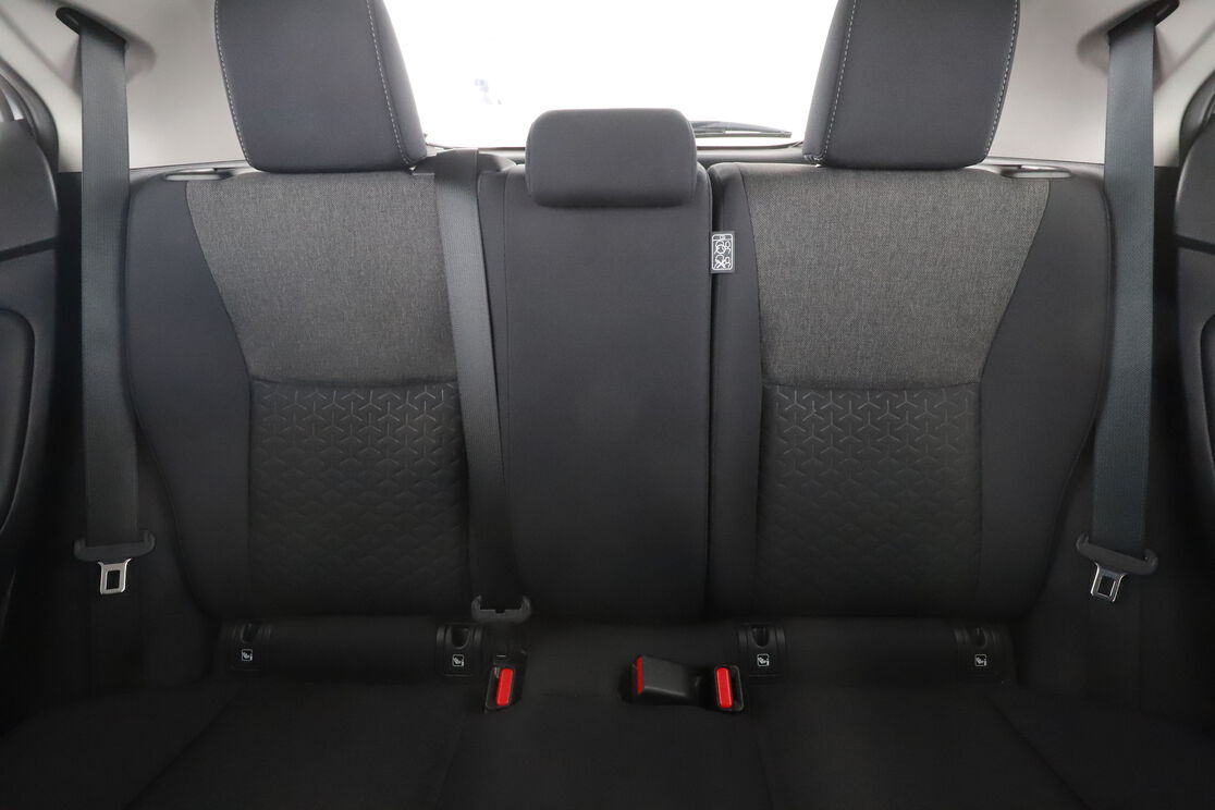 Toyota Yaris Cross 1.5 Hybride 2WD Dynamic Business — photo 14