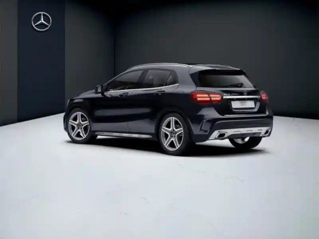 Mercedes Gla 200 d fascination — photo 3