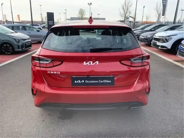 Kia Ceed 1.5 t-gdi 140 ch bvm6 — photo 7