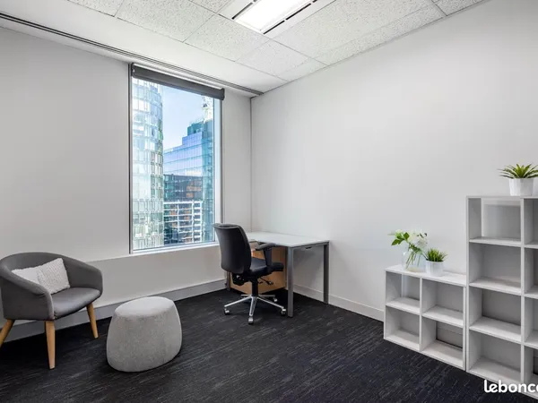 Bureau privé à louer pour 2 personnes à Poitiers Technopole Futuroscope Chasseneuil-du-Poitou