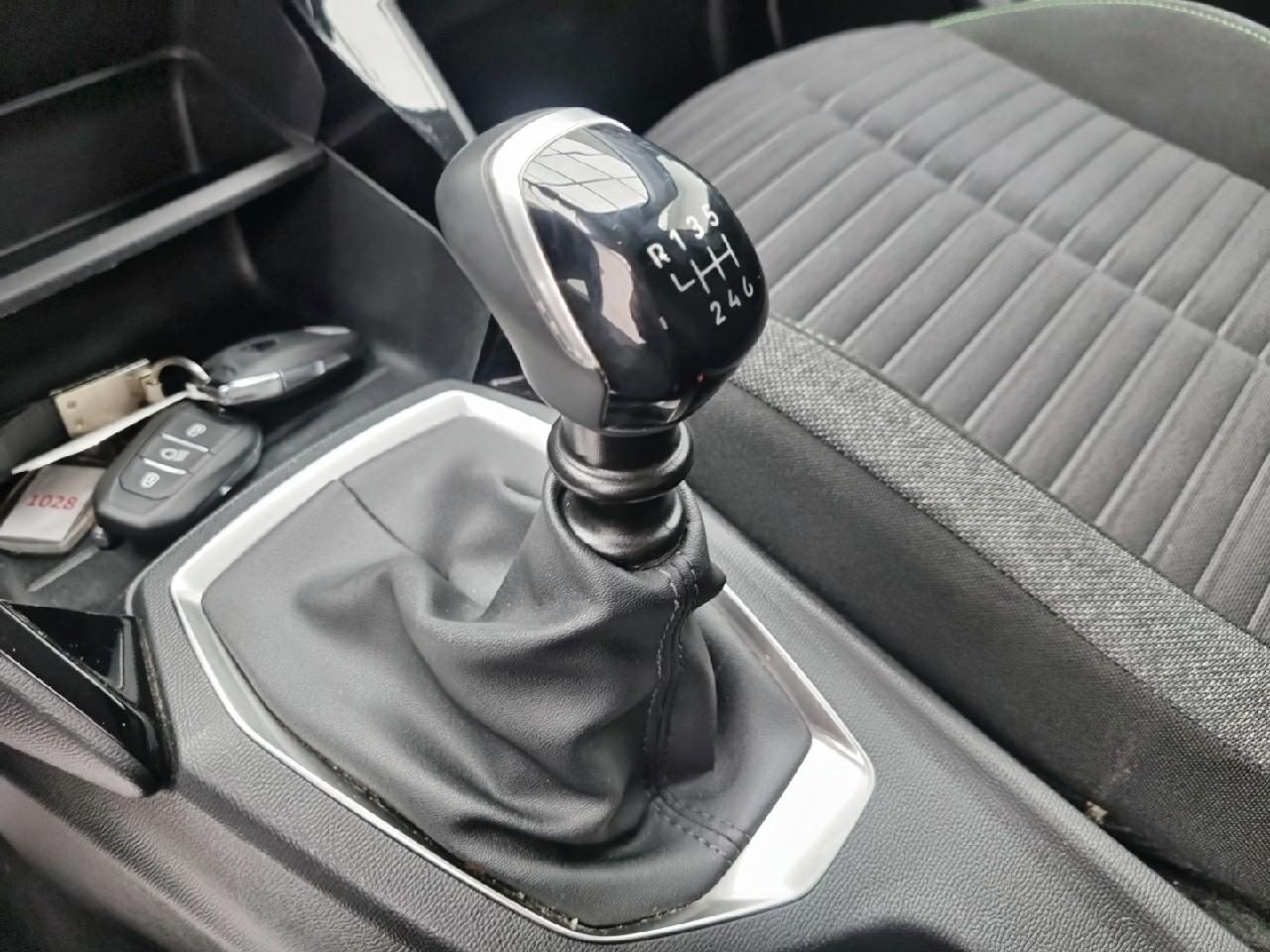 Peugeot 208 puretech 100 s&s bvm6 active — photo 17
