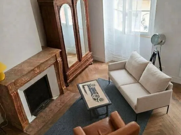 Studio avec mezzanine centre ville REAL