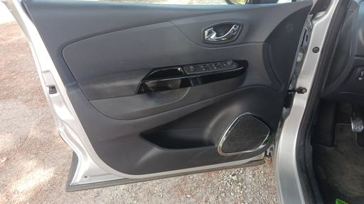 Renault Captur 1.5 dCi 110 - Intens – 2016 – 104892 km – Diesel – Boîte Manuelle — photo 24