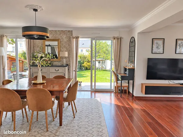Maison 6 pièces 150 m²