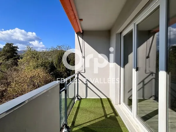 Appartement 3 pièces 82 m²
