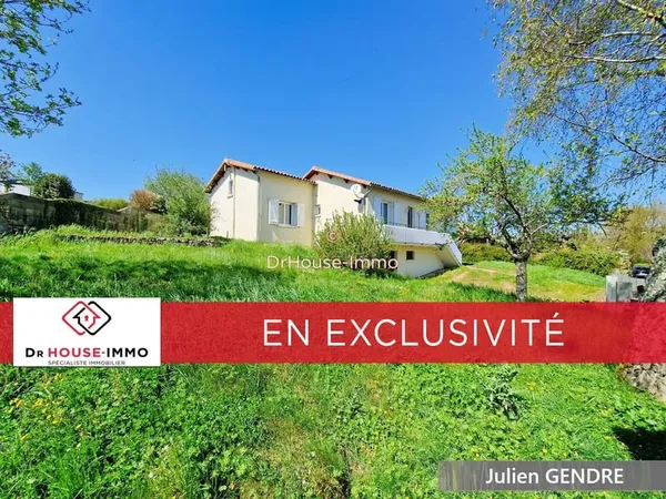 MAISON 5 PIECES - 125 M2 ENV. AVEC SOUS SOL ET GRAND GARAGE SUR UNE PARCELLE D'ENV. 1380 M2