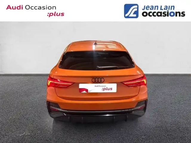 Audi Q3 sportback 35 tfsi 150 ch s tronic 7 — photo 6
