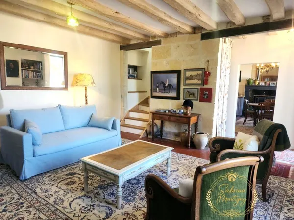 Maison de Bourg MARNAY