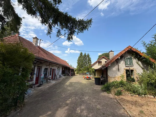 Ensemble Bressan en pleine campagne