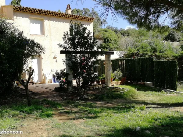Maison jumelée à Sainte Maxime