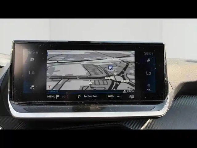 Peugeot 2008 1.2 puretech 130ch s&amp;s roadtrip eat8 — photo 13