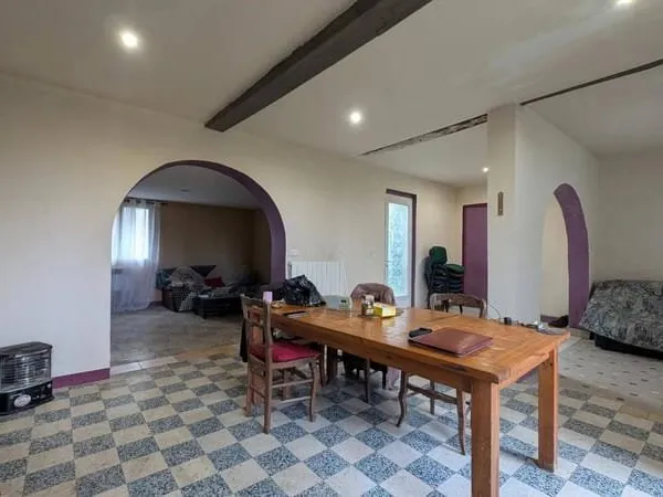 Maison 4 pièces 187 m²