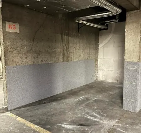Loue parking - 10m²