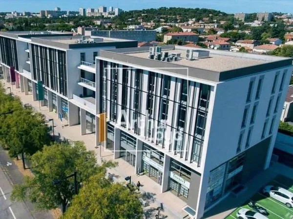 Bureaux 130 m²