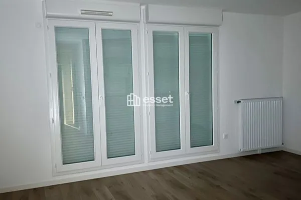 Studio 1 pièce 30 m²