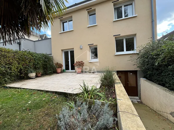 Maison 6 pièces 128 m²
