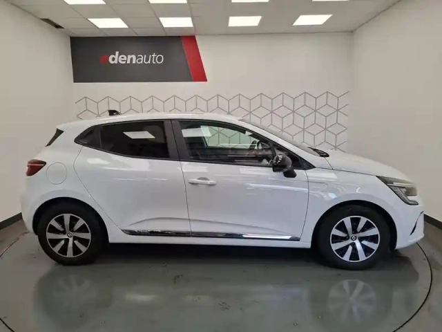 Renault Clio tce 90 — photo 17
