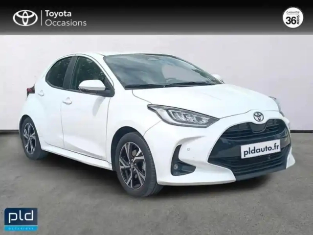 Toyota Yaris 116h design 5p my25 — photo 2