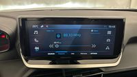 Peugeot 2008 1.2 Hybrid 145ch Style e-DCS6 — photo 18
