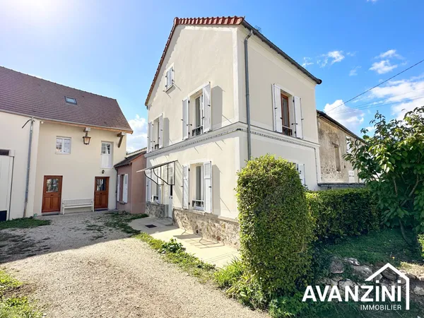 Maison F5 de 185m2 + F2 + grange aménagable de 90m2