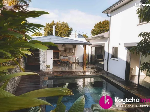 Villa 4 pièces 148 m²