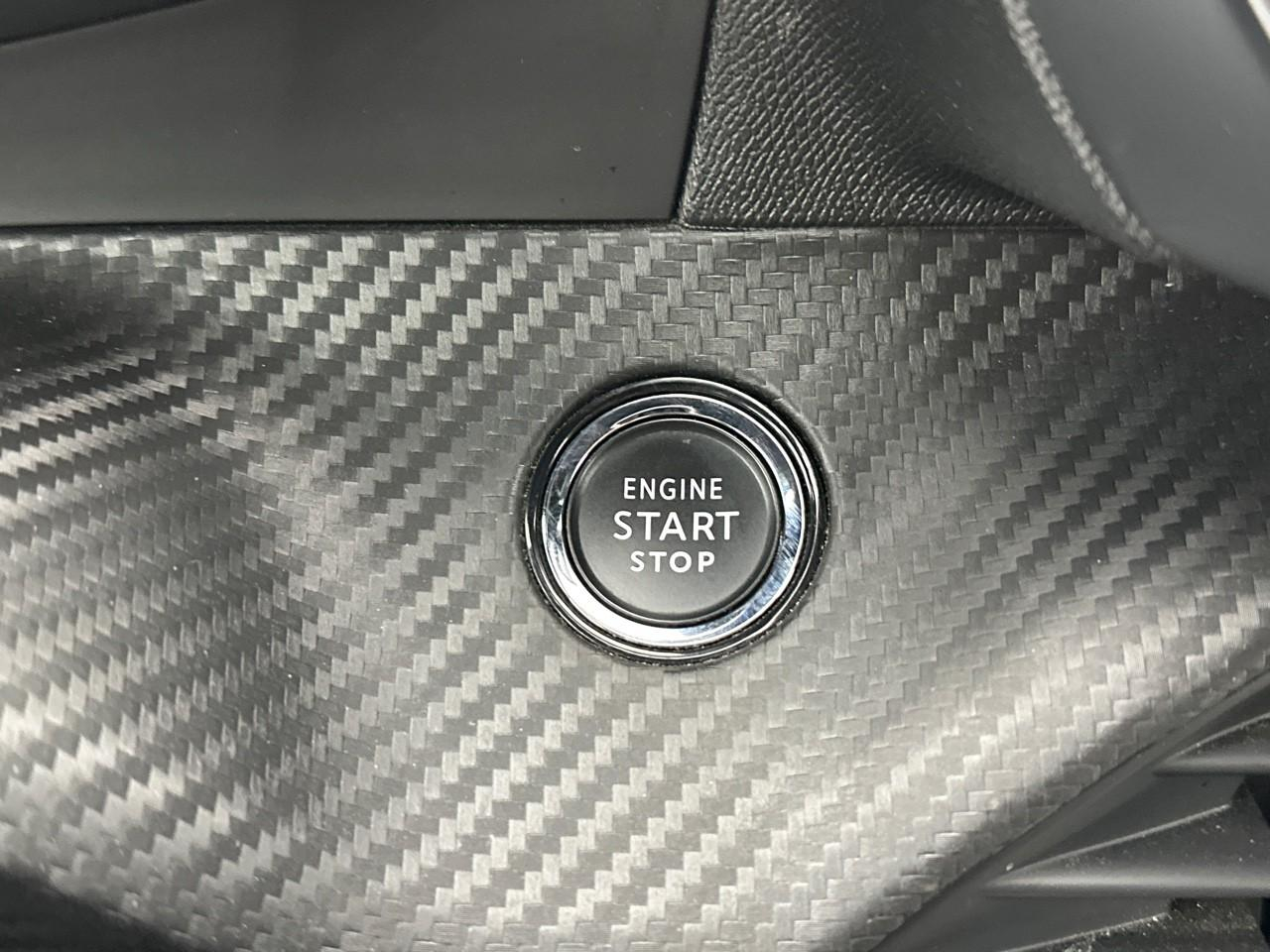 Peugeot 2008 electrique 136 ch gt pack — photo 26