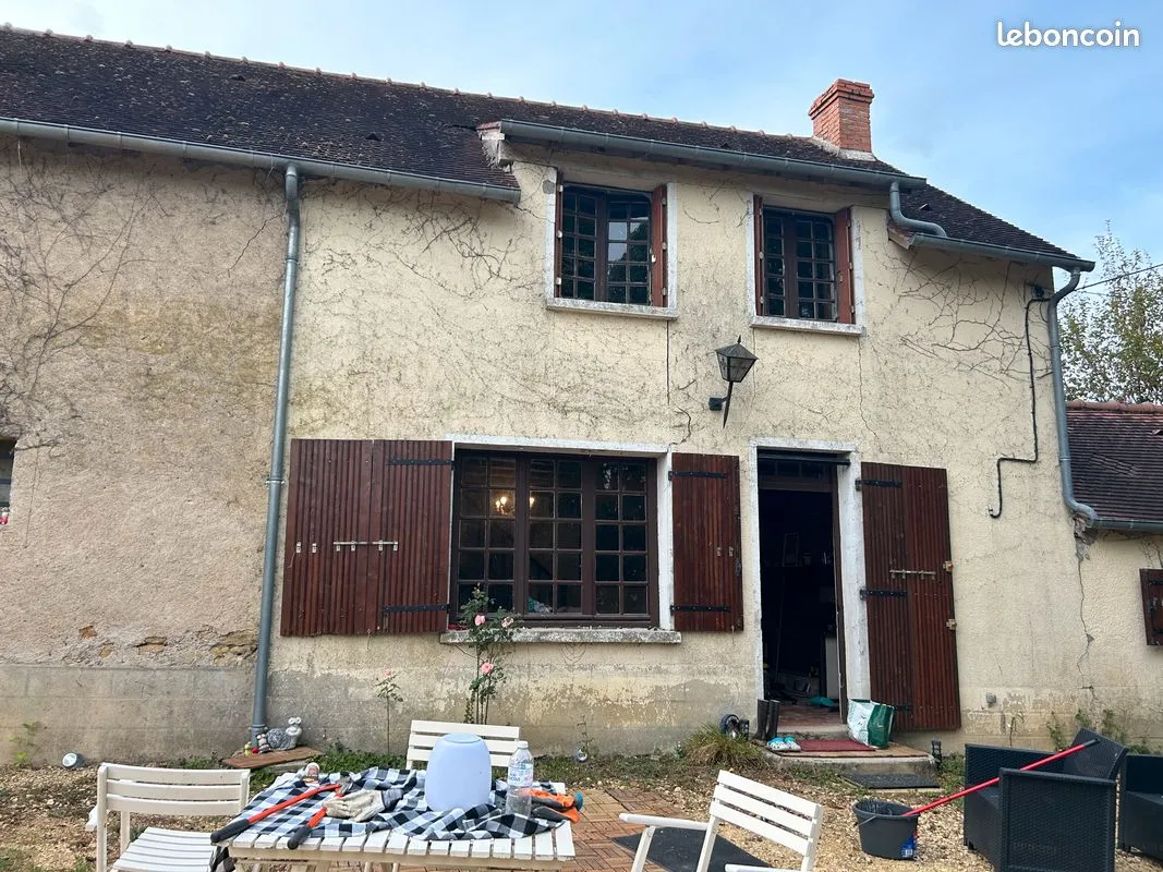 1544 Maison de village à vendre à Mornay-Berry (18)