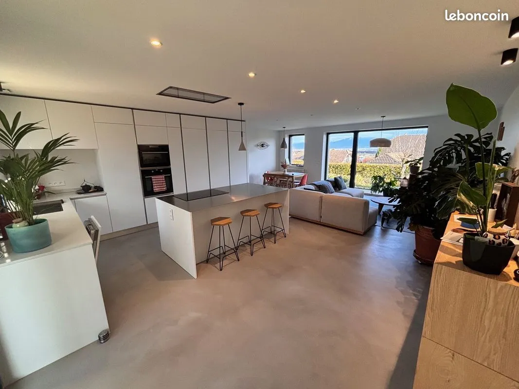 106 Villa à louer à Saint-Jean-de-Gonville (01)