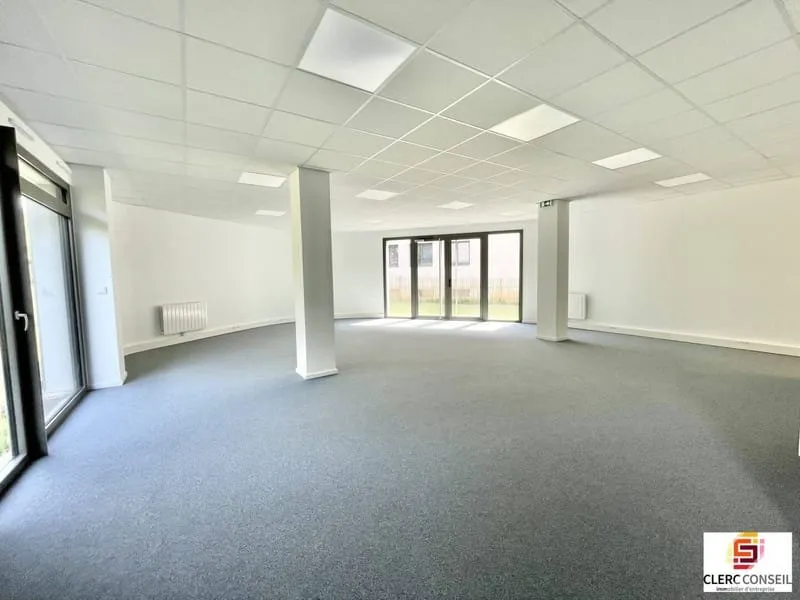 Tous les Local commercial à louer à Isneauville (76)