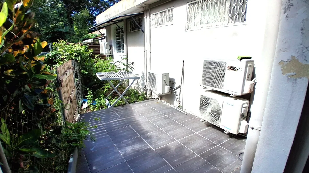 Photo 5