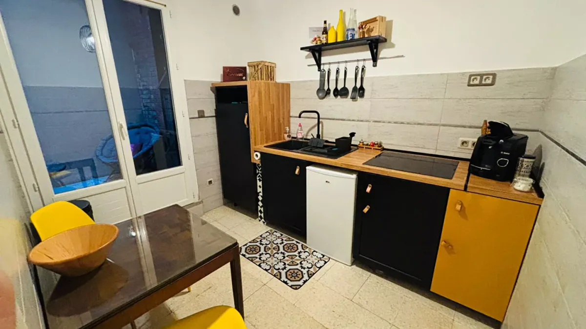 Photo 6