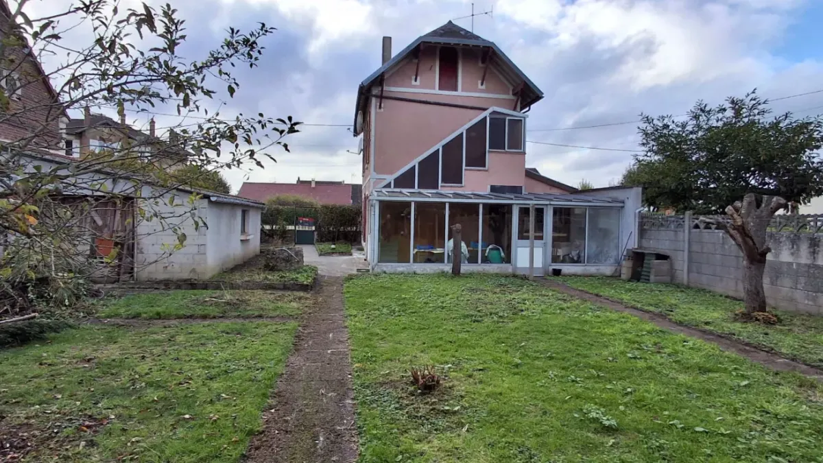 Photo 1