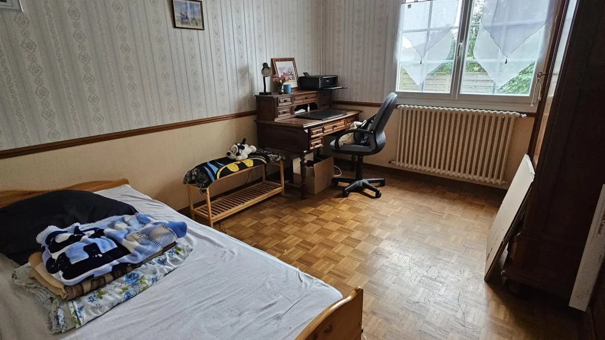 Photo 8