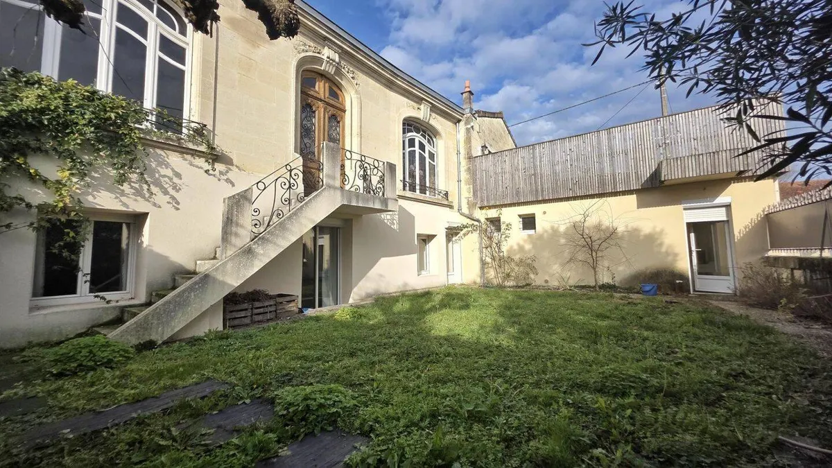 Photo 7