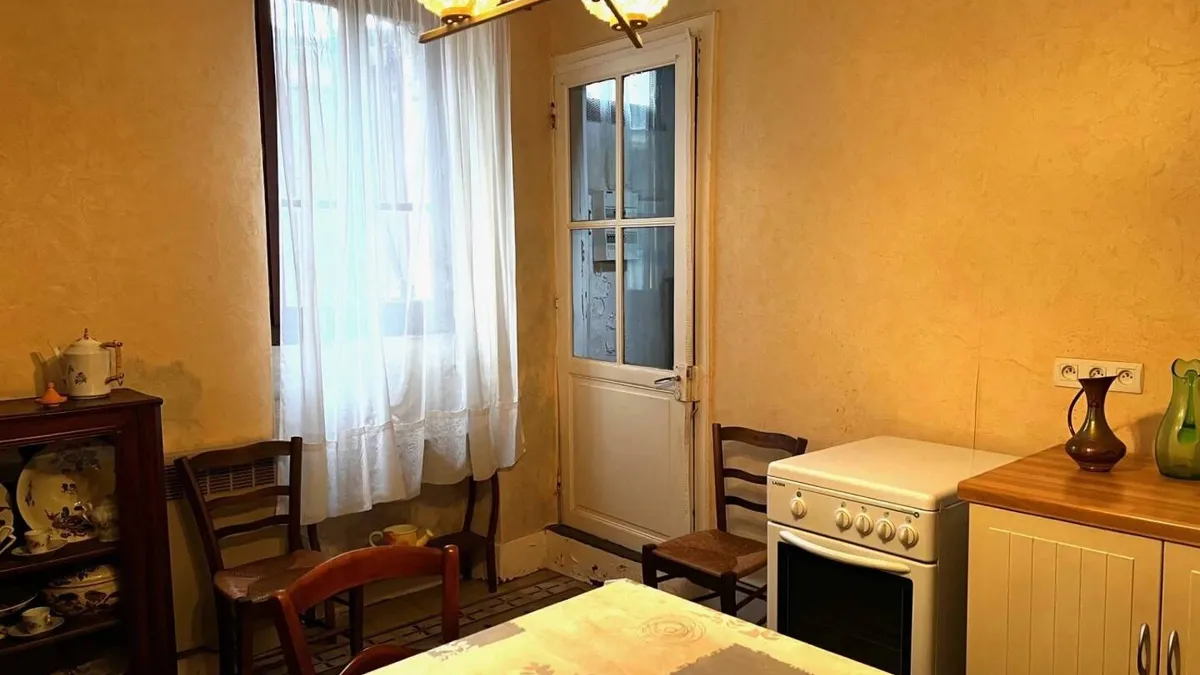 Photo 4