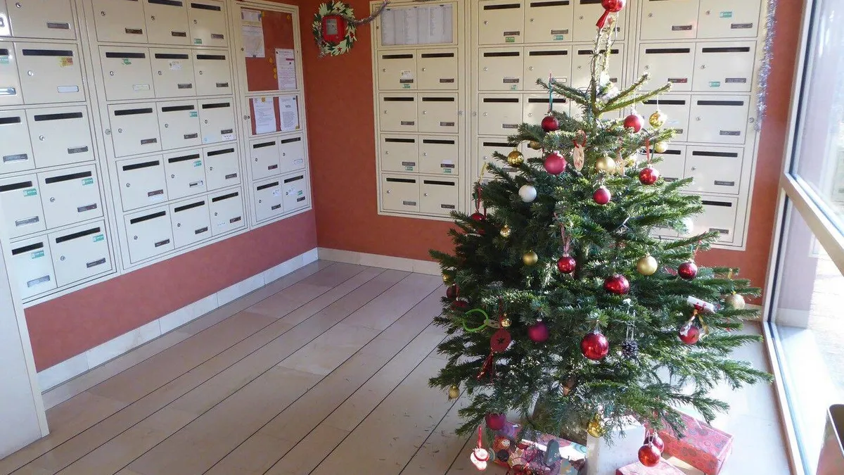 Photo 6