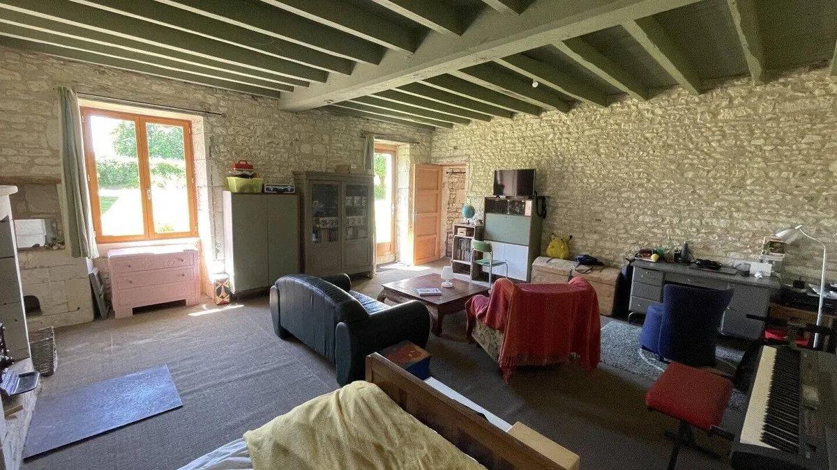 Photo 18
