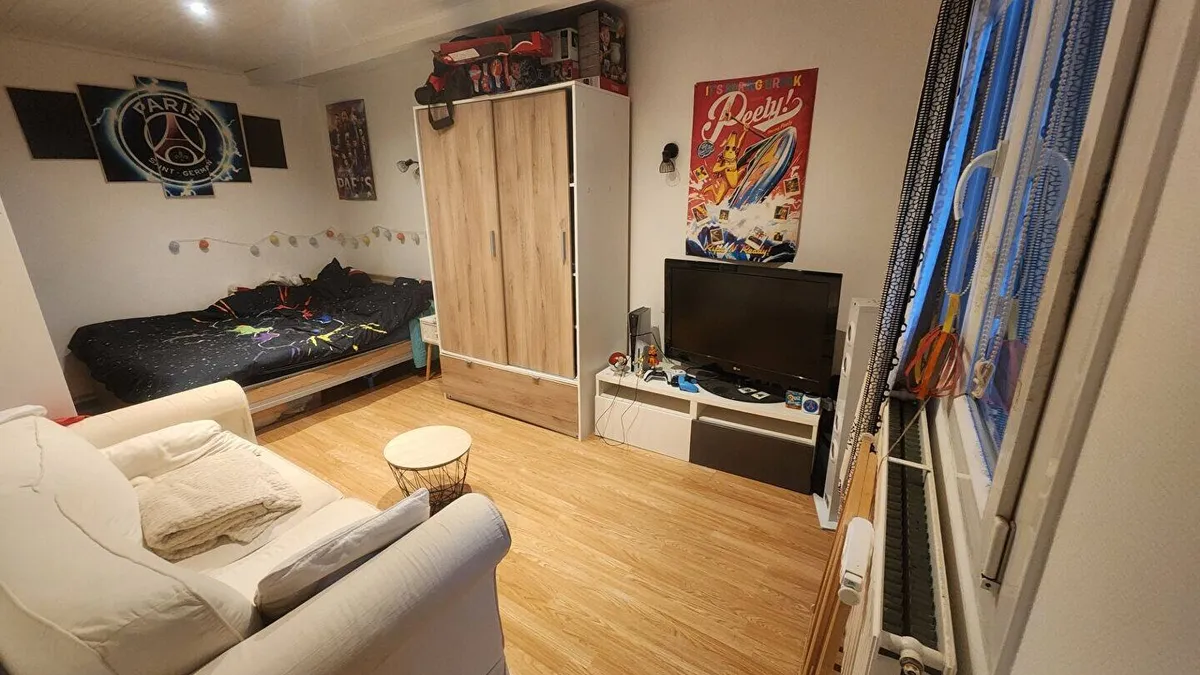 Photo 6