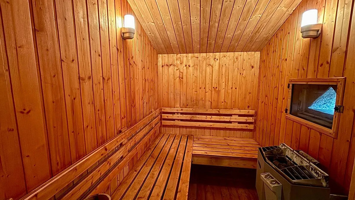 Photo 6