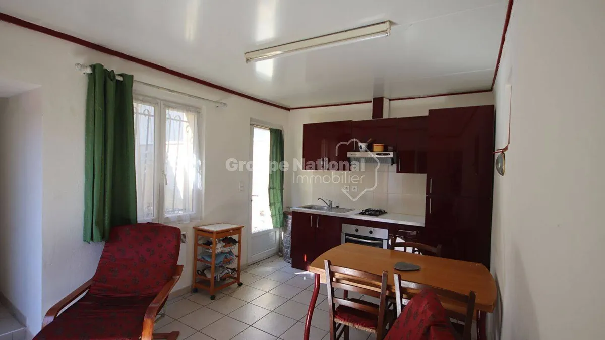 Photo 11