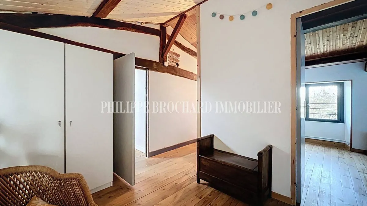 Photo 13
