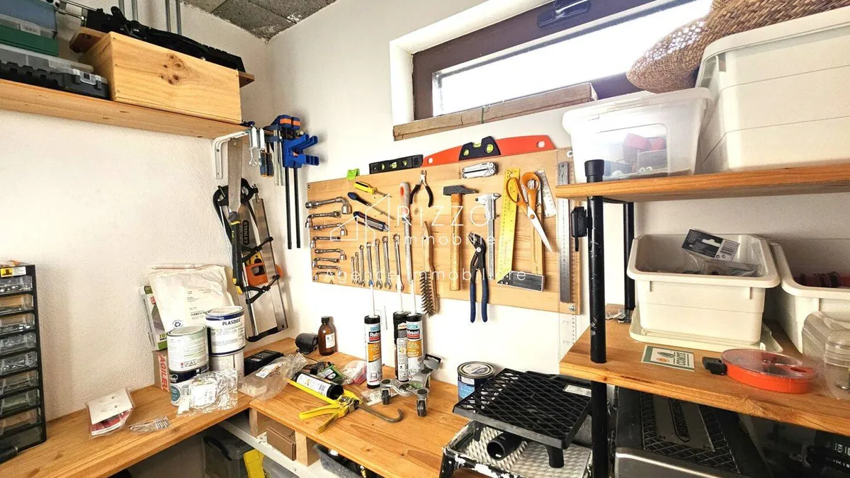 Photo 17