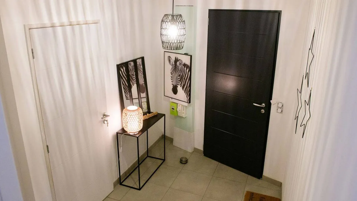 Photo 9