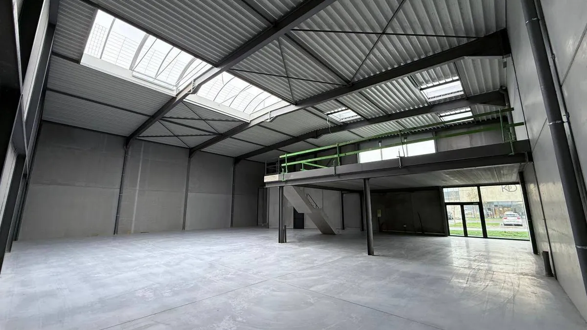 Photo 2