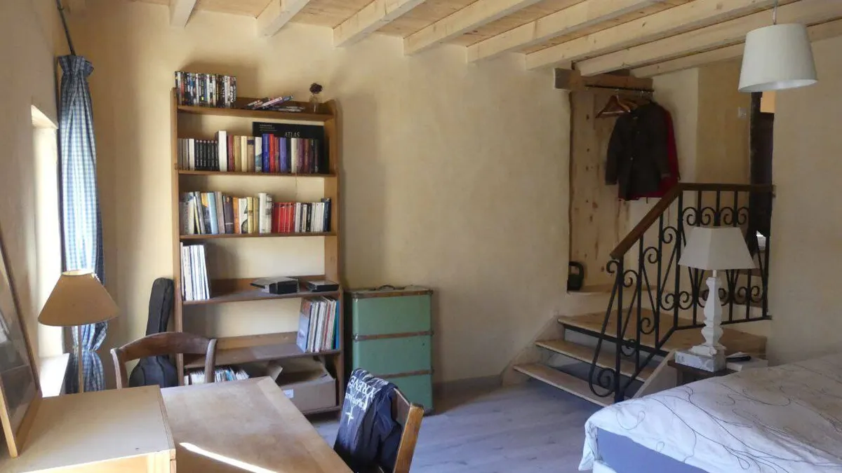 Photo 5