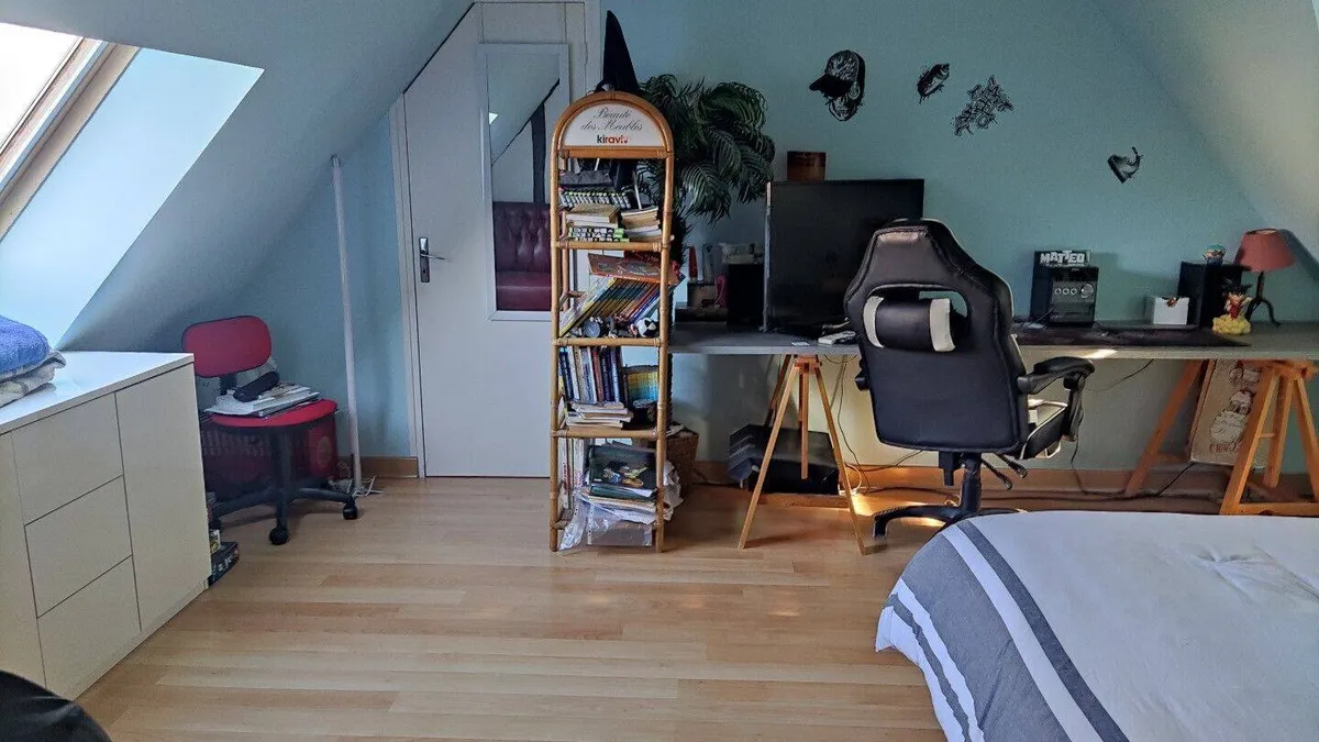 Photo 6