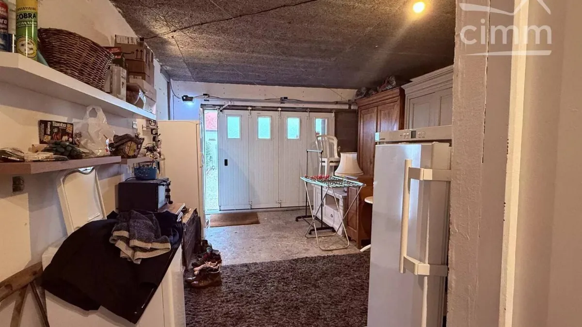 Photo 19