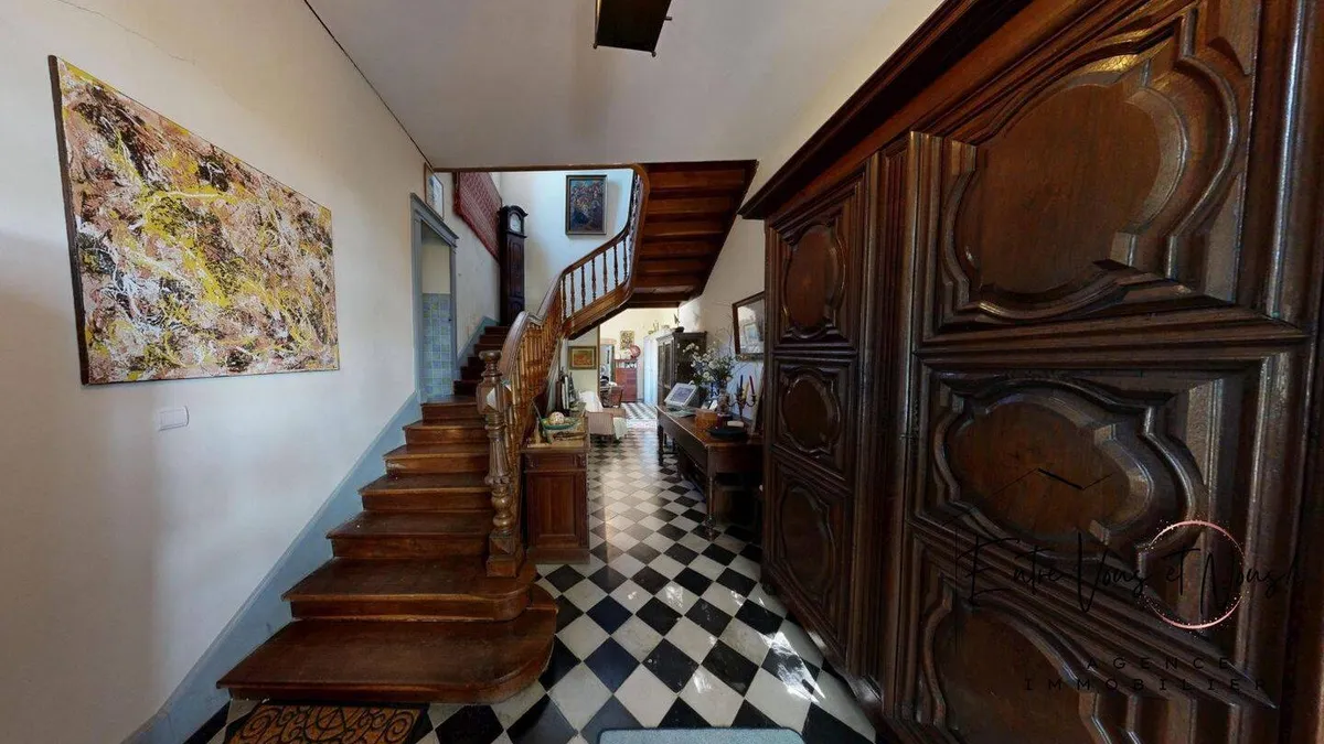 Photo 11