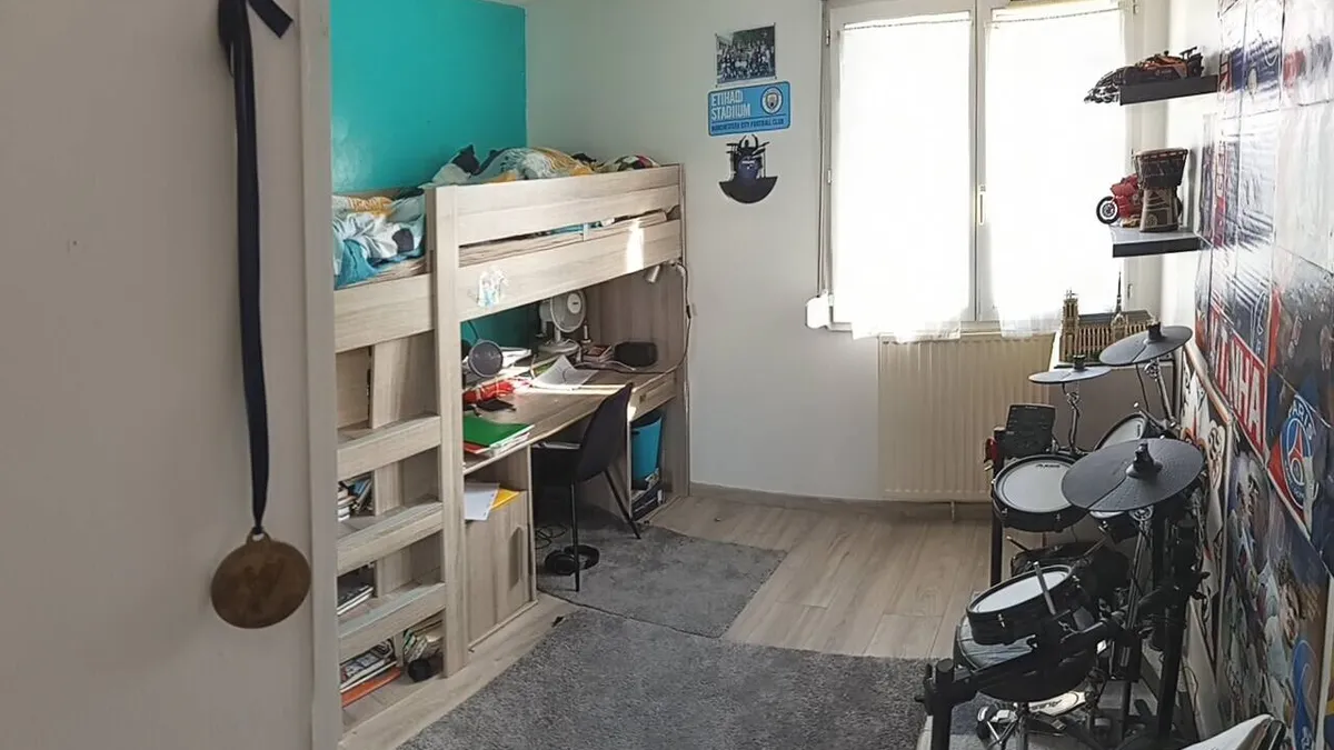 Photo 6